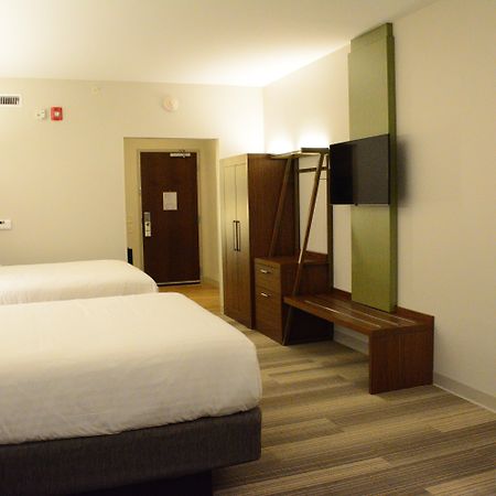 Holiday Inn Express & Suites Lexington Park California By Ihg Luaran gambar