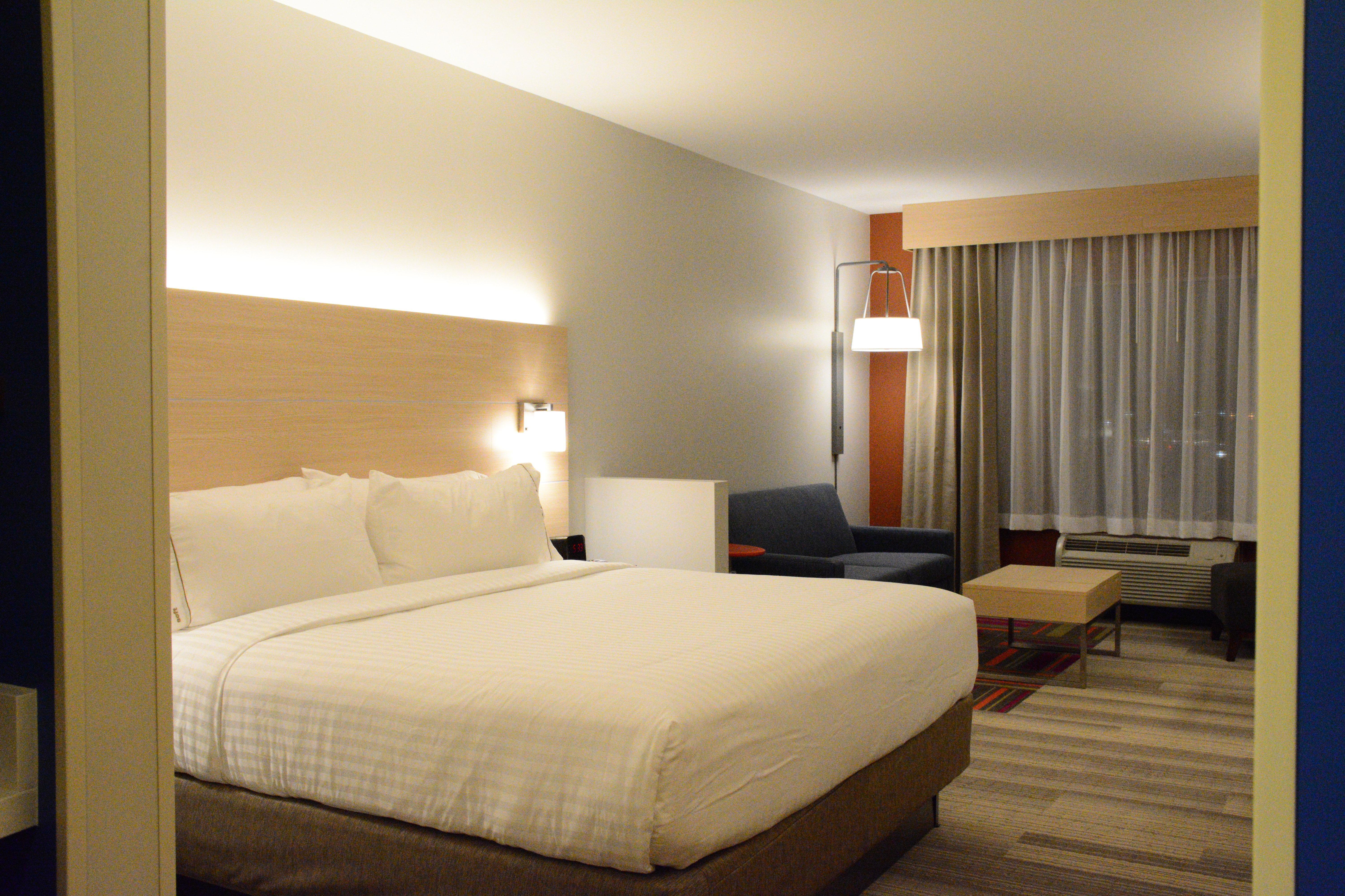 Holiday Inn Express & Suites Lexington Park California By Ihg Luaran gambar