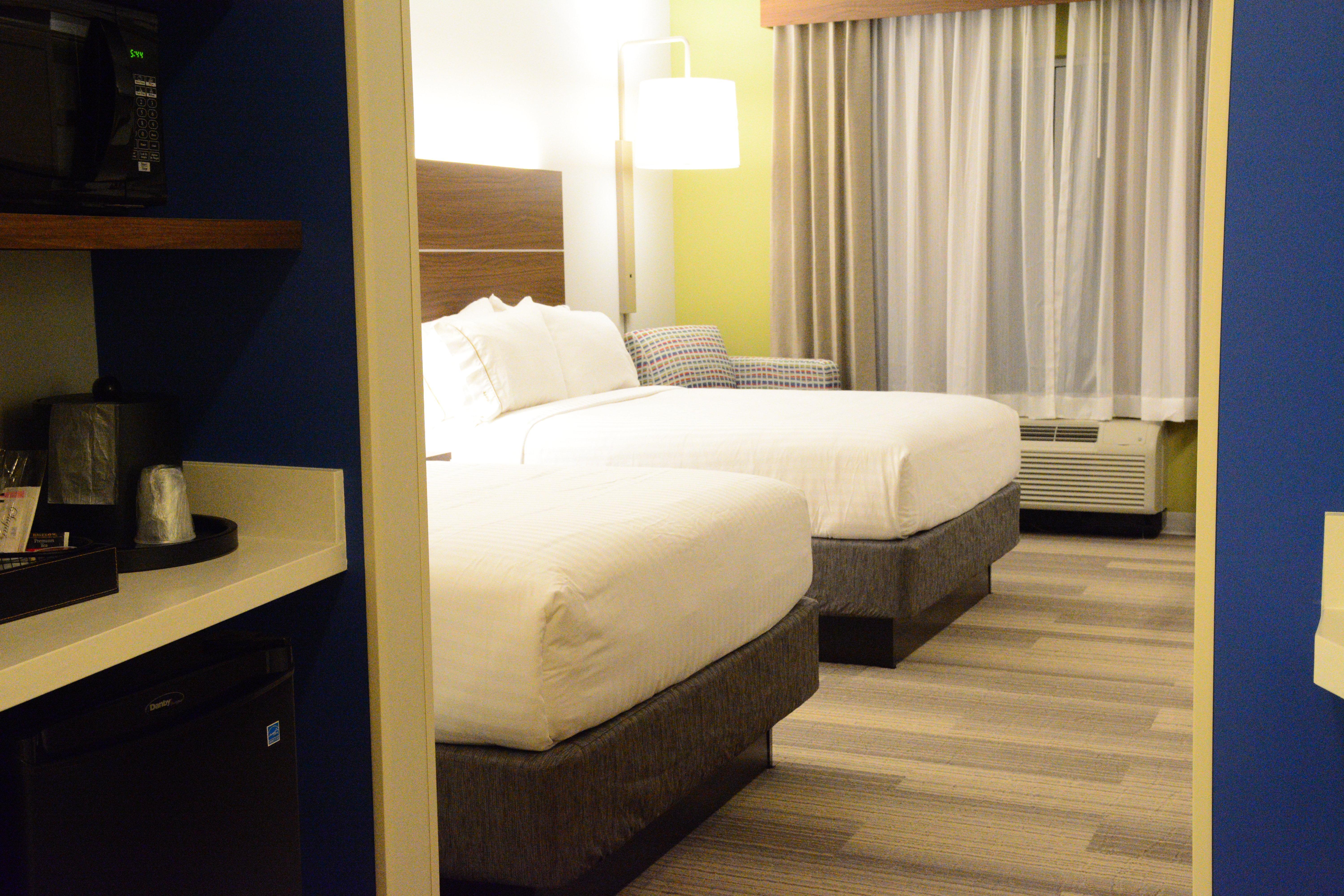 Holiday Inn Express & Suites Lexington Park California By Ihg Luaran gambar