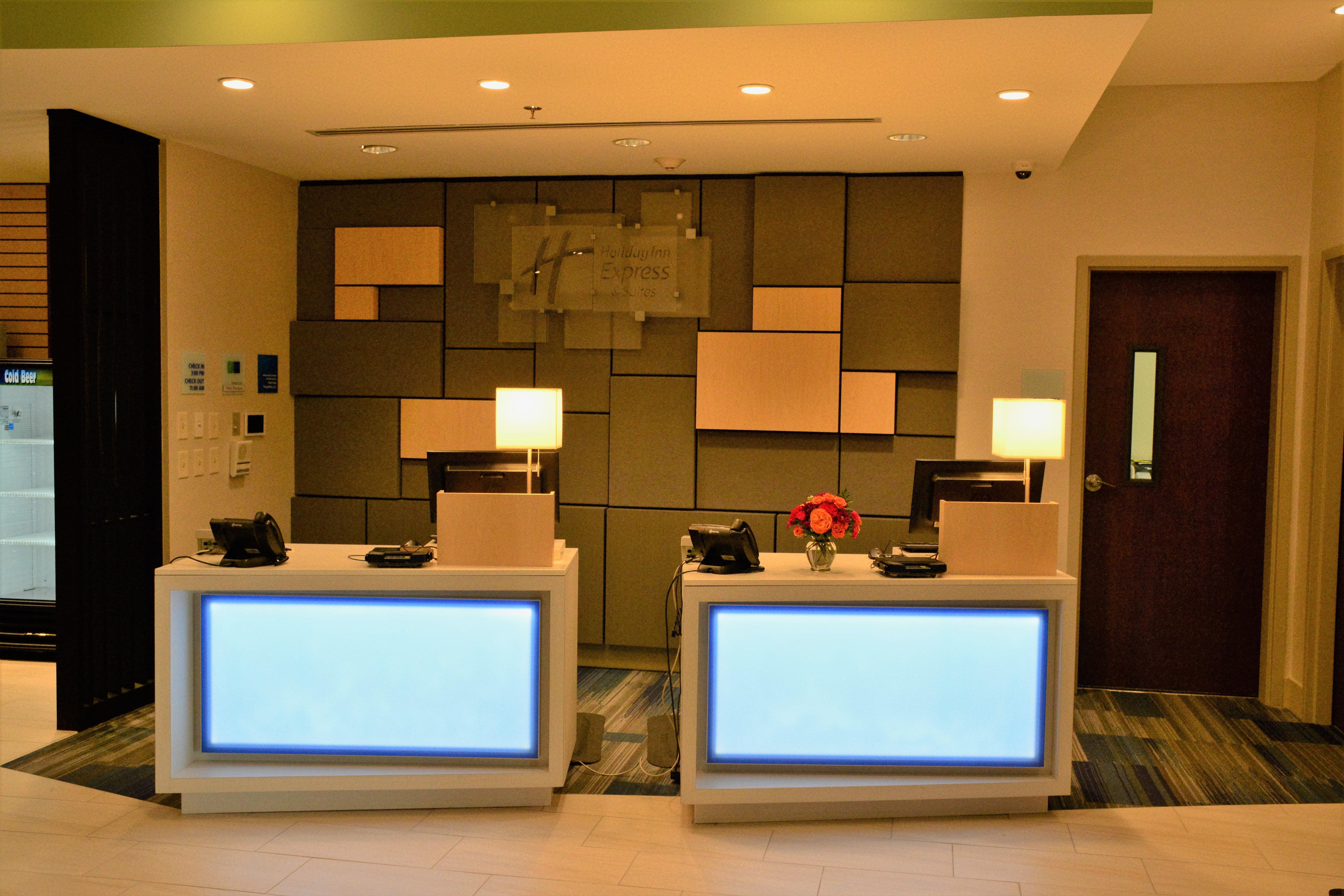 Holiday Inn Express & Suites Lexington Park California By Ihg Luaran gambar