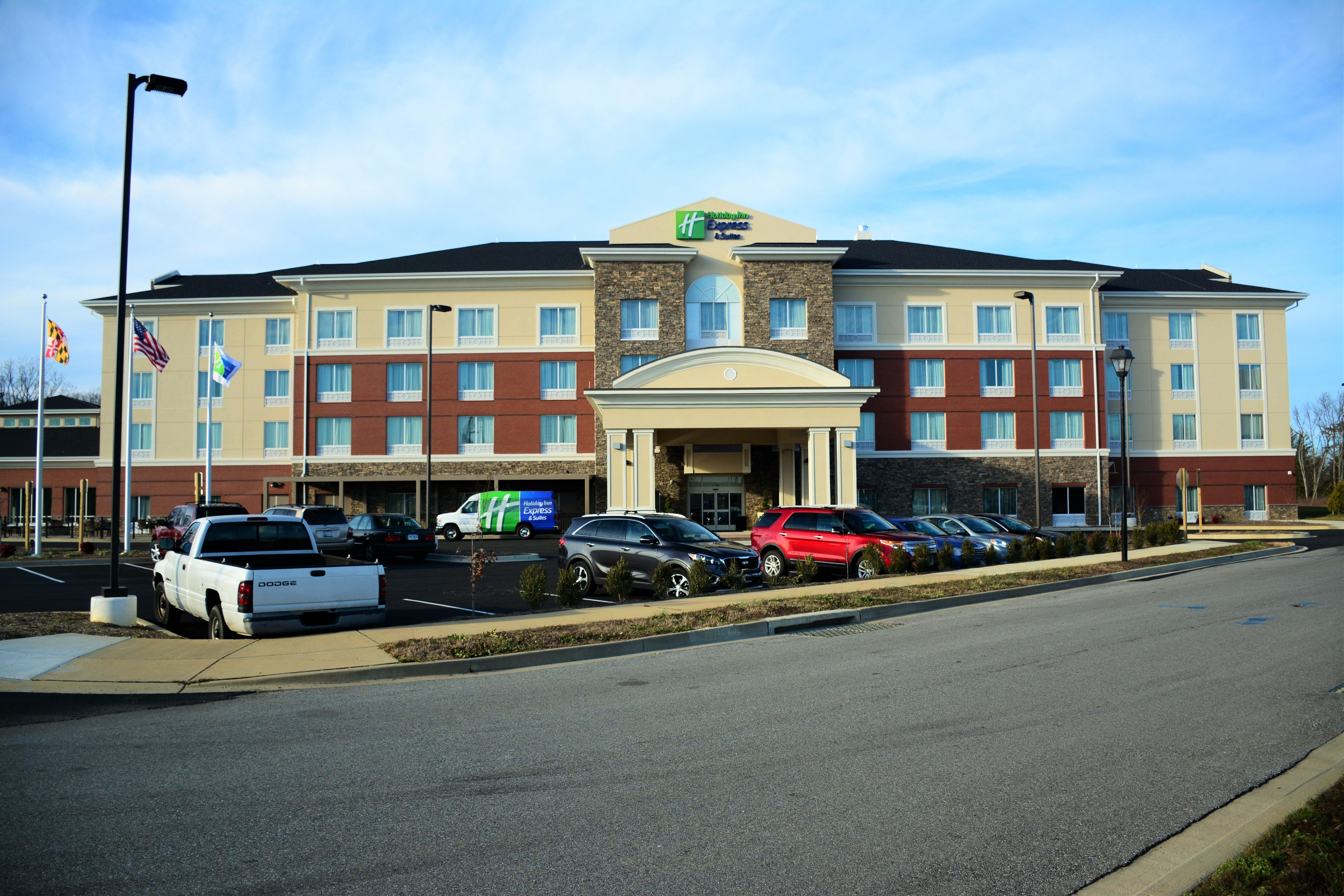 Holiday Inn Express & Suites Lexington Park California By Ihg Luaran gambar